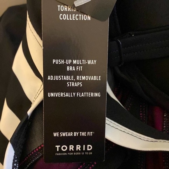 NWT Torrid black and white striped pink center halter retro pin up swimsuit - Picture 9 of 12